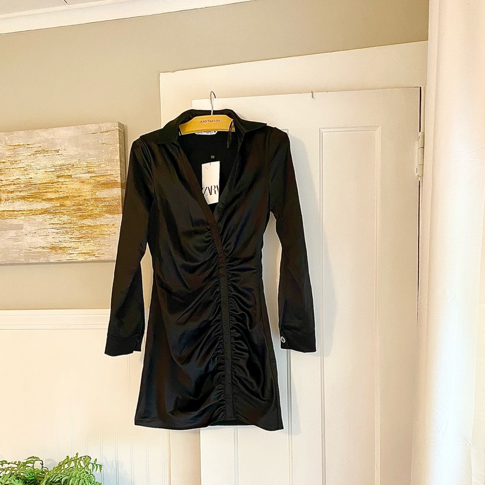 NWT🌻 Zara Black Long Sleeve Dress